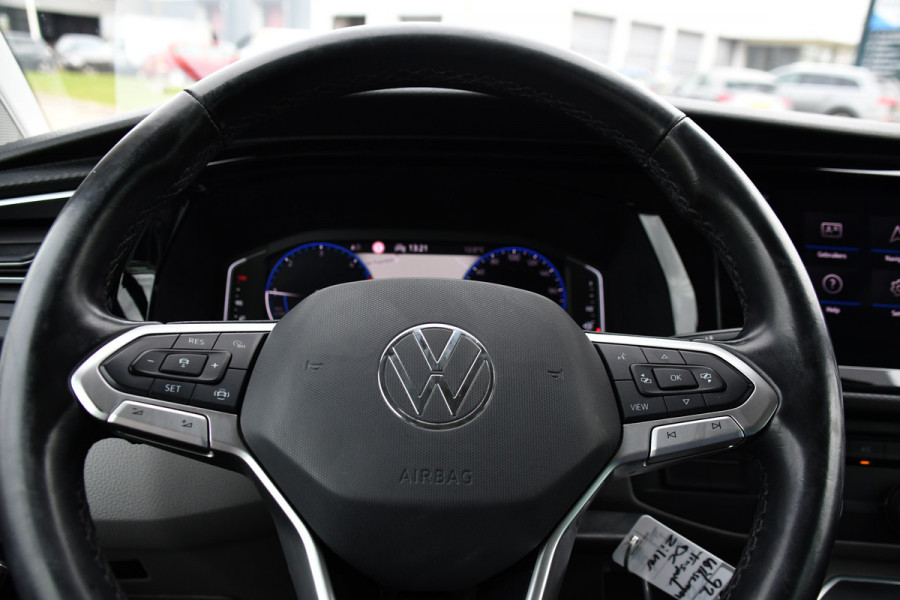 Volkswagen Transporter 2.0 TDI L2H1 30 DC Bulli Virtual, Adaptieve Cruise, Camera, Carplay, LED, Elektrische deur, Standkachel, Stoelverwarming, Trekhaak, Uniek!