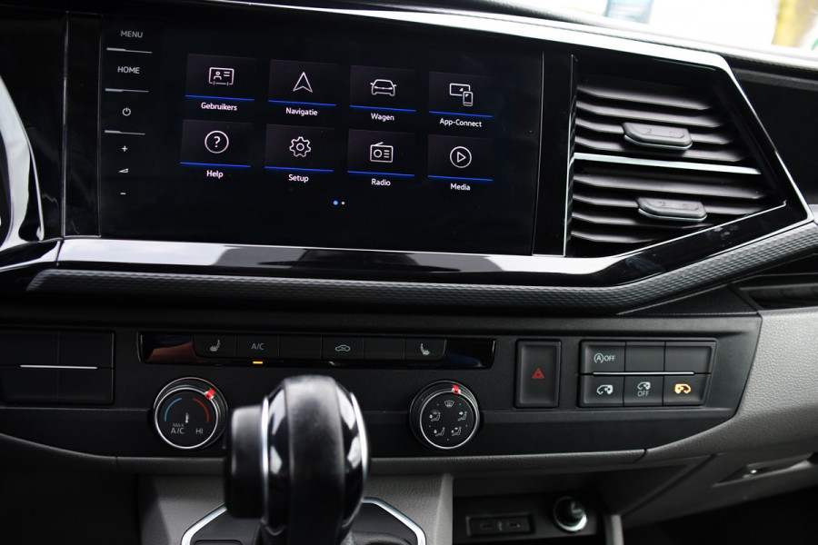 Volkswagen Transporter 2.0 TDI L2H1 30 DC Bulli Virtual, Adaptieve Cruise, Camera, Carplay, LED, Elektrische deur, Standkachel, Stoelverwarming, Trekhaak, Uniek!