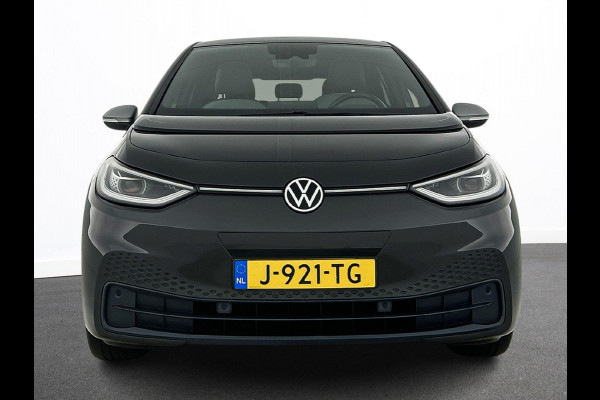 Volkswagen ID.3 First Plus 58 kWh Airco Navi Carplay 19" LM Velgen Adaptive Cruise Control LED Matrix IQ Light DAB+ Alcantara PDC VA + Camera Stoel/Stuurwielverwarming