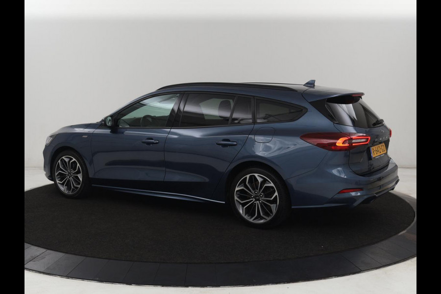 Ford Focus 1.0 EcoBoost ST Line X | Carplay | Camera | Keyless | Full LED | Navigatie | Climate control | Sportstoelen | Parkeerhulp | Bluetooth | Cruise control