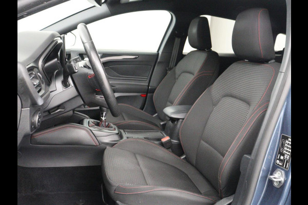 Ford Focus 1.0 EcoBoost ST Line X | Carplay | Camera | Keyless | Full LED | Navigatie | Climate control | Sportstoelen | Parkeerhulp | Bluetooth | Cruise control