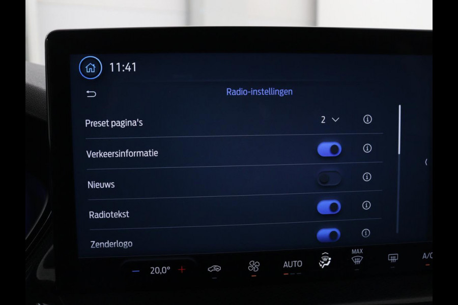 Ford Focus 1.0 EcoBoost ST Line X | Carplay | Camera | Keyless | Full LED | Navigatie | Climate control | Sportstoelen | Parkeerhulp | Bluetooth | Cruise control