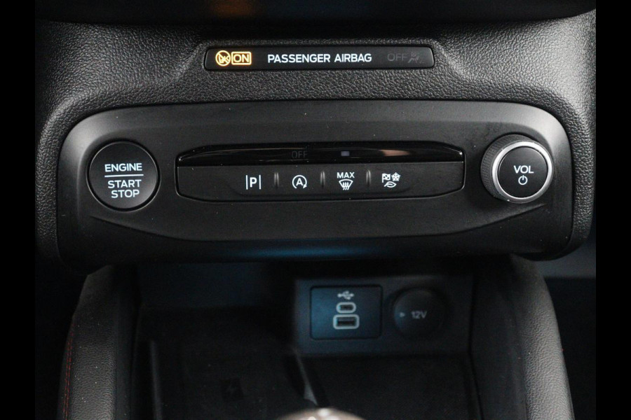 Ford Focus 1.0 EcoBoost ST Line X | Carplay | Camera | Keyless | Full LED | Navigatie | Climate control | Sportstoelen | Parkeerhulp | Bluetooth | Cruise control