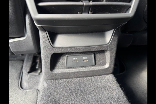 Audi A3 Sportback 40 TFSI e Edition S-line,Leder/Alcantara,Virtueel/Camera,Carplay,Navigatie,Cruisecontrol