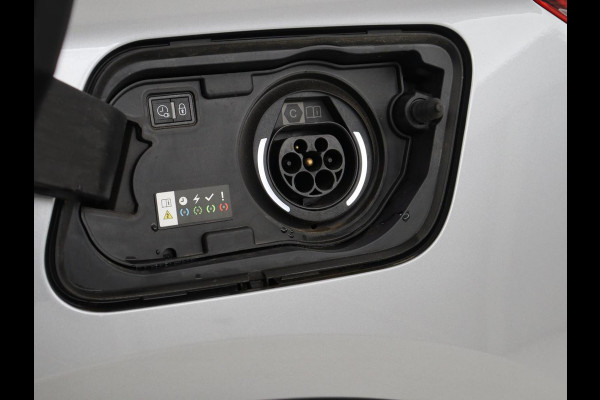 Opel Grandland X 1.6 Turbo Hybrid Elegance | Leder | Adaptive cruise | Trekhaak | Stuurverwarming | Carplay | Navigatie | Full LED | Camera | Climate control | PHEV | Plug In