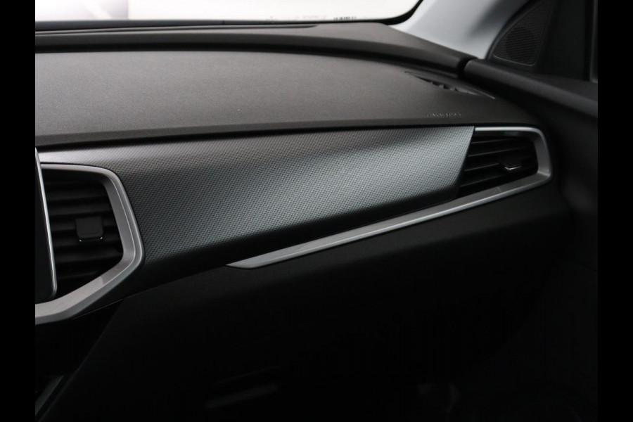 Opel Grandland X 1.6 Turbo Hybrid Elegance | Leder | Adaptive cruise | Trekhaak | Stuurverwarming | Carplay | Navigatie | Full LED | Camera | Climate control | PHEV | Plug In