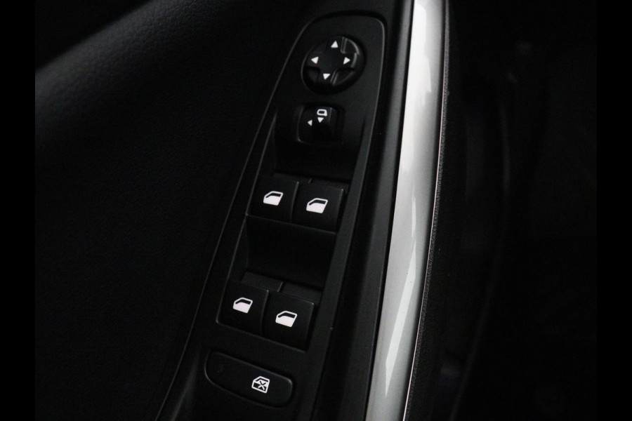 Opel Grandland X 1.6 Turbo Hybrid Elegance | Leder | Adaptive cruise | Trekhaak | Stuurverwarming | Carplay | Navigatie | Full LED | Camera | Climate control | PHEV | Plug In