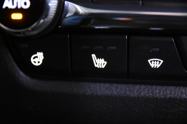 Mazda CX-30 2.0 e-SkyActiv-X M Hybrid *1ste Eigenaar*Navigatie*Stoelverw.*