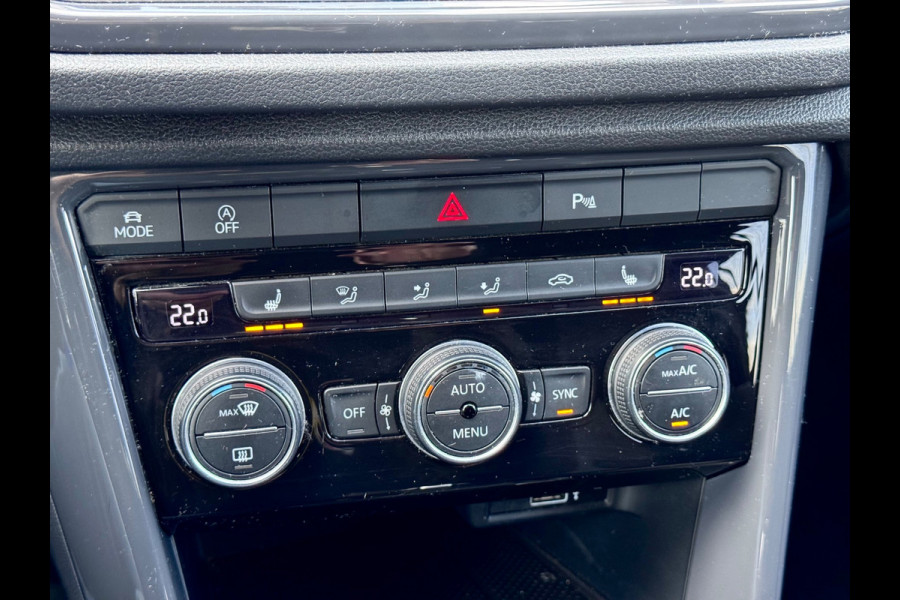 Volkswagen T-Roc 1.5 TSI 3x R-Line Virtual/Camera/AppleCarPlay