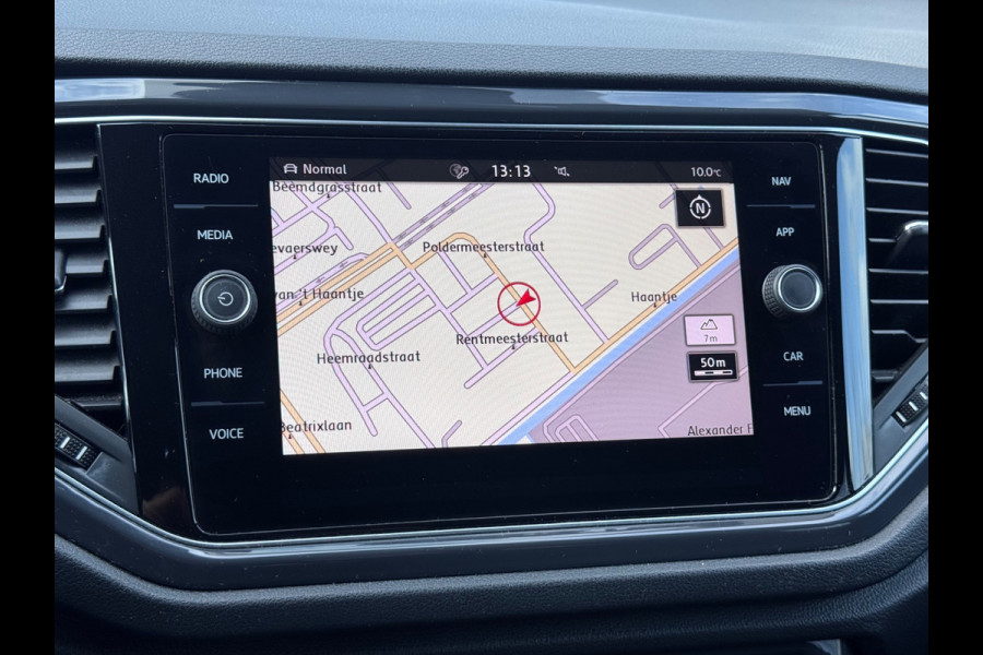 Volkswagen T-Roc 1.5 TSI 3x R-Line Virtual/Camera/AppleCarPlay