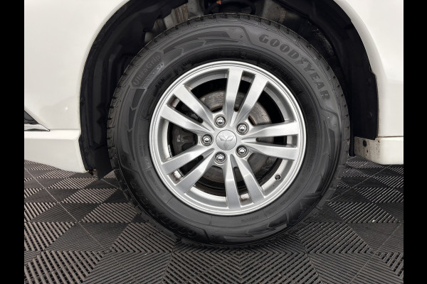 Mitsubishi Outlander 2.4 PHEV Pure (INCL-BTW) *AUT | FULL-LED | KEYLESS | CAMERA | HEATED-COMFORTSEATS | ECC | SHIFTPADDLES | PDC | CRUISE | PRIVACY-GLASS | DAB | TOWBAR | 16''ALU*