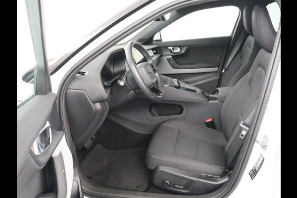 Polestar 2 Long Range Single Motor 69 kWh | Stoelverwarming | 360 Camera | Adaptive cruise | Park Assist | Carplay | Full LED | Keyless | Full LED | Navigatie