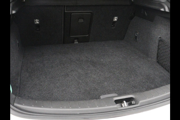 Polestar 2 Long Range Single Motor 69 kWh | Stoelverwarming | 360 Camera | Adaptive cruise | Park Assist | Carplay | Full LED | Keyless | Full LED | Navigatie