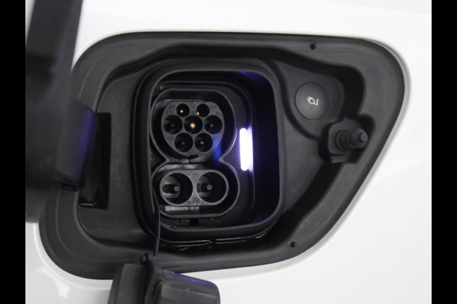 Polestar 2 Long Range Single Motor 69 kWh | Stoelverwarming | 360 Camera | Adaptive cruise | Park Assist | Carplay | Full LED | Keyless | Full LED | Navigatie