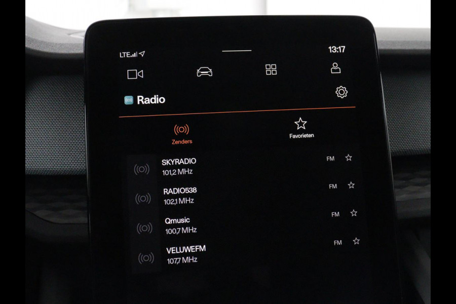 Polestar 2 Long Range Single Motor 69 kWh | Stoelverwarming | 360 Camera | Adaptive cruise | Park Assist | Carplay | Full LED | Keyless | Full LED | Navigatie