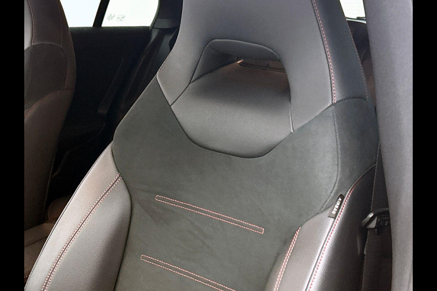 Mercedes-Benz CLA-Klasse Shooting Brake 250 e AMG Line WIDE-SCREEN | CAMERA | STOELVERWARMING