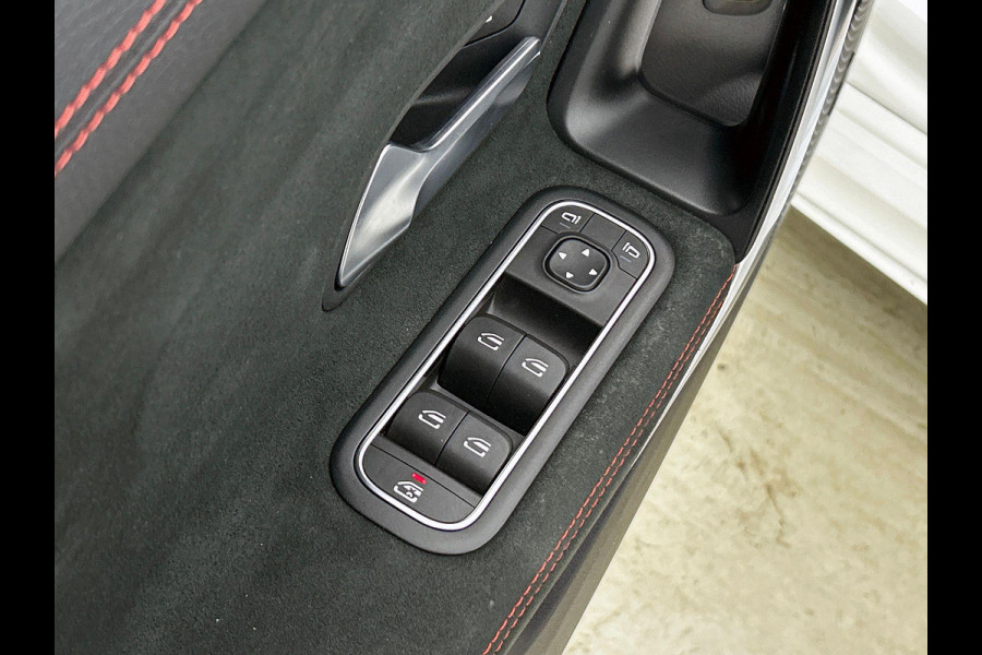 Mercedes-Benz CLA-Klasse Shooting Brake 250 e AMG Line WIDE-SCREEN | CAMERA | STOELVERWARMING