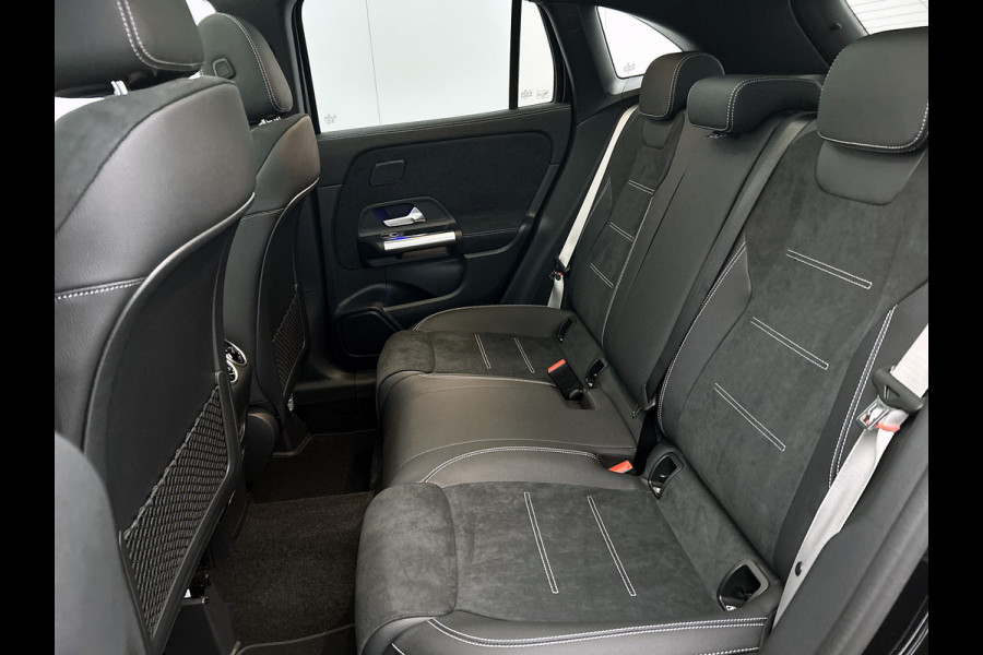 Mercedes-Benz GLA 250 e Business Solution AMG | AMG Line Plus pakket | Nightpakket | Head-up display | MULTIBEAM LED | 360° camera | Panoramaschuifdak | 20 inch AMG velgen | Augmented Reality navigatie |