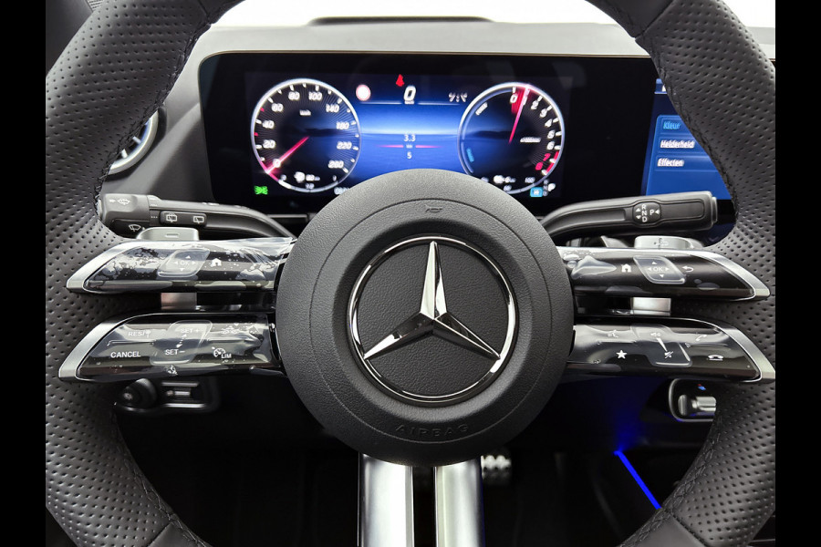 Mercedes-Benz GLA 250 e Business Solution AMG | AMG Line Plus pakket | Nightpakket | Head-up display | MULTIBEAM LED | 360° camera | Panoramaschuifdak | 20 inch AMG velgen | Augmented Reality navigatie |