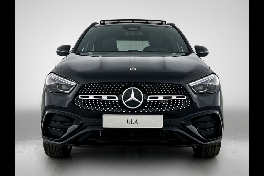 Mercedes-Benz GLA 250 e Business Solution AMG | AMG Line Plus pakket | Nightpakket | Head-up display | MULTIBEAM LED | 360° camera | Panoramaschuifdak | 20 inch AMG velgen | Augmented Reality navigatie |