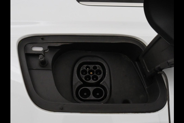 Audi Q4 e-tron 40 Advanced edition 77 kWh | SOH 94% | Stoelverwarming | Matrix LED | Carplay | Virtual Cockpit | 19'' | Parkeerhulp | Navigatie | Audi Sound | Climate control | DAB | Cruise control