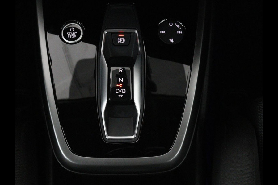 Audi Q4 e-tron 40 Advanced edition 77 kWh | SOH 94% | Stoelverwarming | Matrix LED | Carplay | Virtual Cockpit | 19'' | Parkeerhulp | Navigatie | Audi Sound | Climate control | DAB | Cruise control