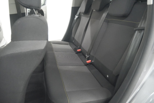 Citroën C3 PureTech 110 EAT6 Max | Parkeersensoren | Apple Carplay | 16 Inch Lichtmetalen Velgen