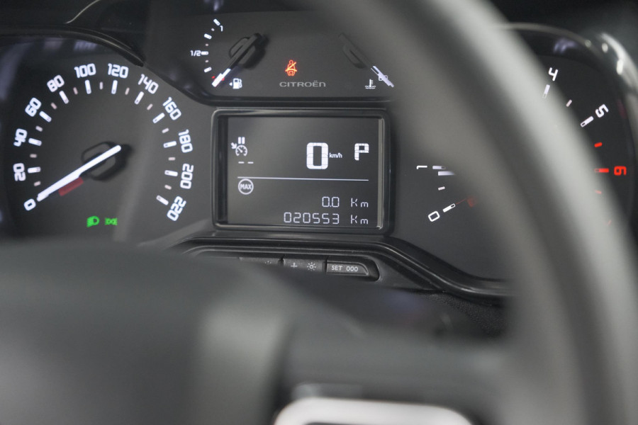 Citroën C3 PureTech 110 EAT6 Max | Parkeersensoren | Apple Carplay | 16 Inch Lichtmetalen Velgen
