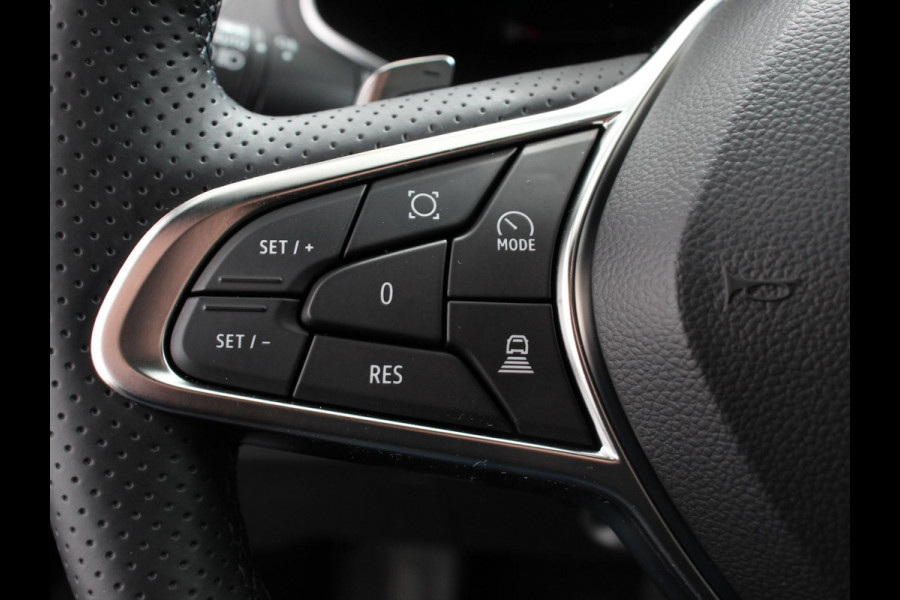 Renault Captur 1.3 TCe Techno 160pk automaat | Climate control | Adaptieve cruise control | Camera | Parkeersensoren | LED | Verwarmde voorstoelen | Stuurverwarming | Navigatie | Apple Carplay/ Android Auto | Keyless