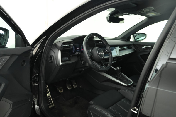 Audi A3 Limousine 30 TFSI S edition S-Line, Volleder, Digital Dash, BOM VOL!!