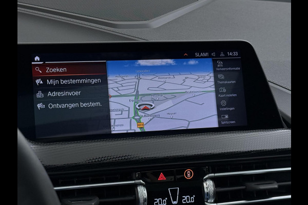 BMW 2 Serie Gran Coupé 220i VAN € 38.900,- VOOR € 35.877,- UW LENTEVOORDEEL € 3.023,-! | M-SPORT| BOMVOL! | HARMAN KARDON| PANO| FROZEN GREY| STOEL+ STUURVERWARMING| DEALER OH. | ORIGINEEL NEDERLANDS| KUIPSTOELEN| LEER | 19 INCH!