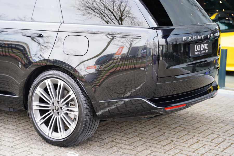 Land Rover Range Rover P 440 SE Zwart Leder / 23 Inch / Panoramadak