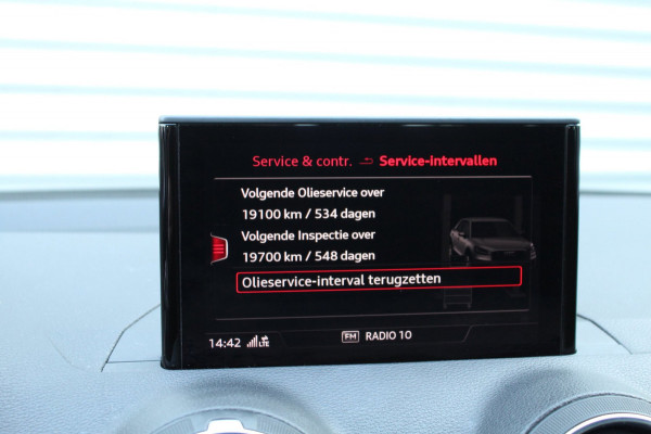 Audi Q2 35 TFSI 150pk CoD Sport S line Edition AUTOMAAT NL-Auto NAP