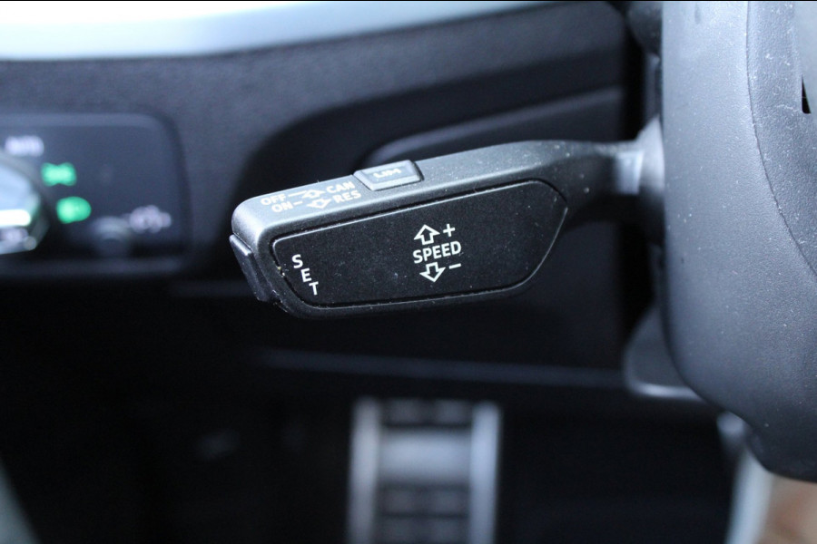 Audi Q2 35 TFSI 150pk CoD Sport S line Edition AUTOMAAT NL-Auto NAP