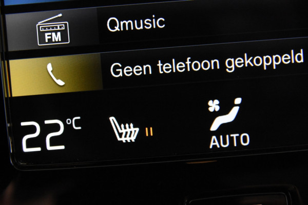 Volvo XC40 2.0 D3 Momentum *1ste Eigenaar*Leer*Panoramadak*