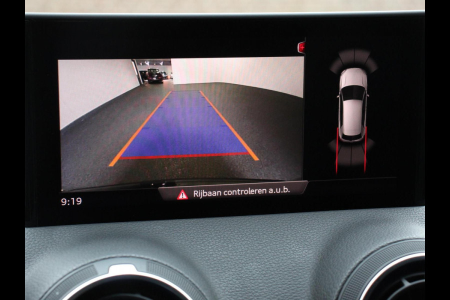 Audi Q2 35 TFSI 150pk S-Tronic Prestige Navigatie Apple Carplay / Android Auto Climate Control Dab Camera Parkeer sensoren Adaptive Cruise Control