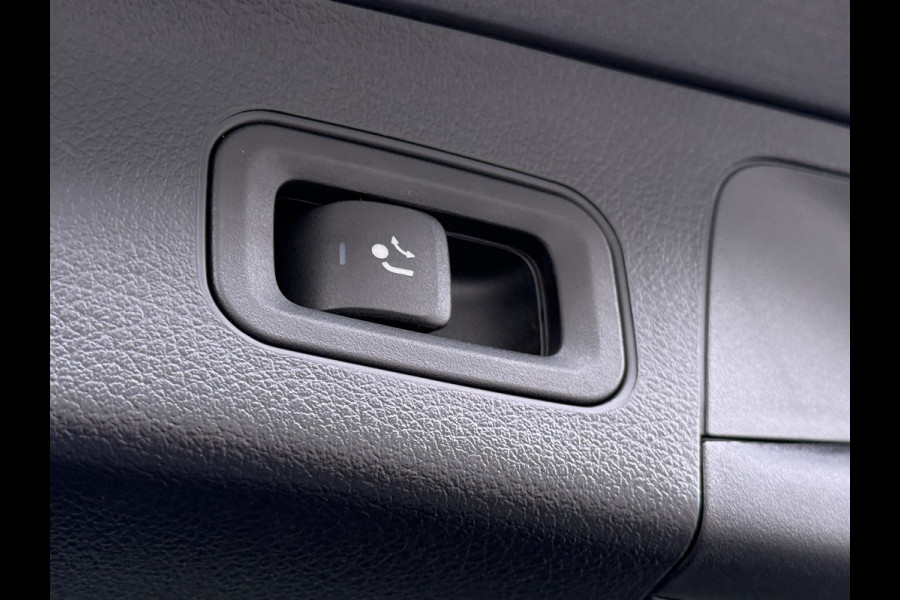 Mercedes-Benz GLA 250 e AMG line | Pano Trekhaak Memory HUD Sound Keyless Multibeam