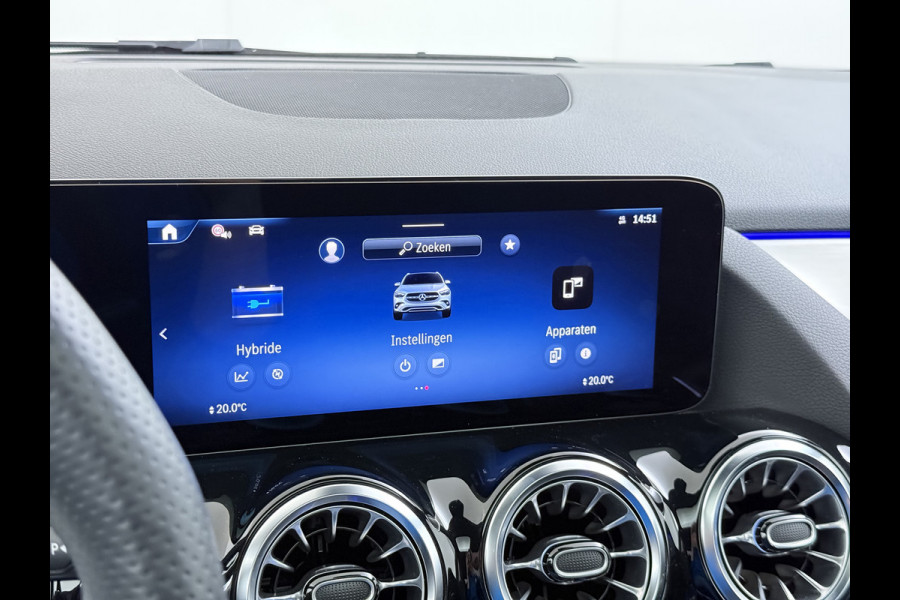 Mercedes-Benz GLA 250 e AMG line | Pano Trekhaak Memory HUD Sound Keyless Multibeam