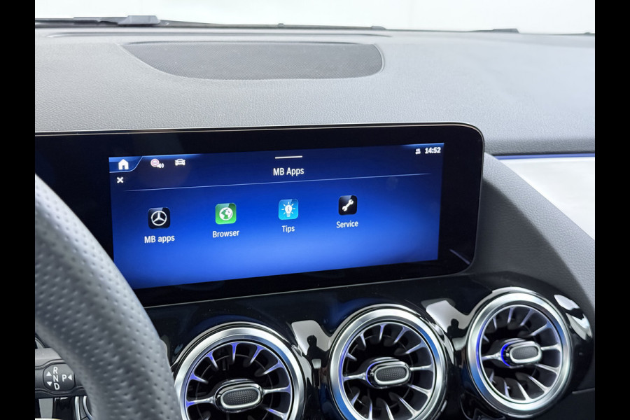 Mercedes-Benz GLA 250 e AMG line | Pano Trekhaak Memory HUD Sound Keyless Multibeam