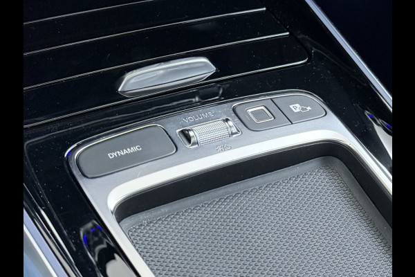 Mercedes-Benz GLA 250 e AMG line | Pano Trekhaak Memory HUD Sound Keyless Multibeam