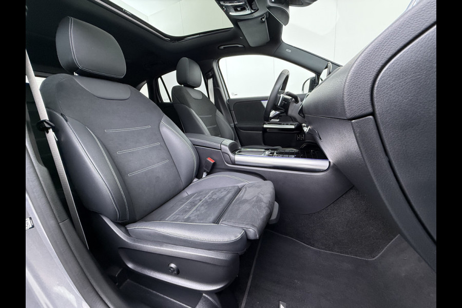 Mercedes-Benz GLA 250 e AMG line | Pano Trekhaak Memory HUD Sound Keyless Multibeam