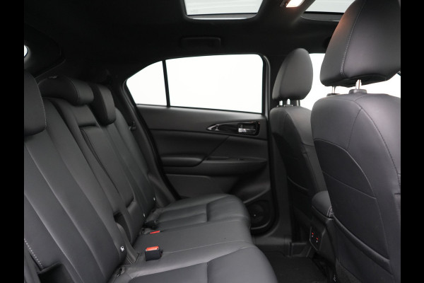 Mitsubishi Eclipse Cross 2.4 Instyle PHEV 188pk Dealer O.H. | Trekhaak Af Fabriek | Panodak | Head Up | Adaptive Cruise | 360 Camera | Lederen Sportstoelen Verwarmd | Keyless | Stuur Verwarmd | Apple Carplay | Blis | Navigatie | DAB | Plug In Hybrid |