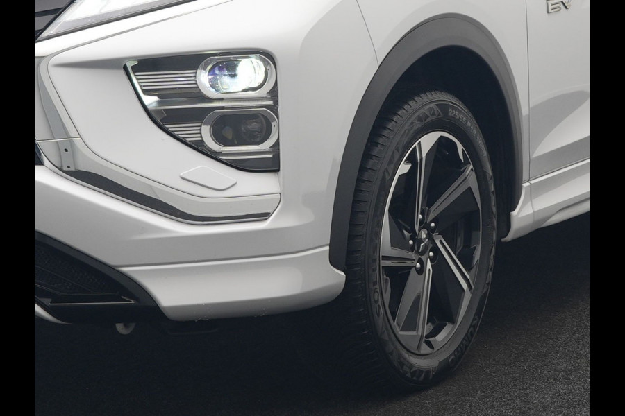 Mitsubishi Eclipse Cross 2.4 Instyle PHEV 188pk Dealer O.H. | Trekhaak Af Fabriek | Panodak | Head Up | Adaptive Cruise | 360 Camera | Lederen Sportstoelen Verwarmd | Keyless | Stuur Verwarmd | Apple Carplay | Blis | Navigatie | DAB | Plug In Hybrid |