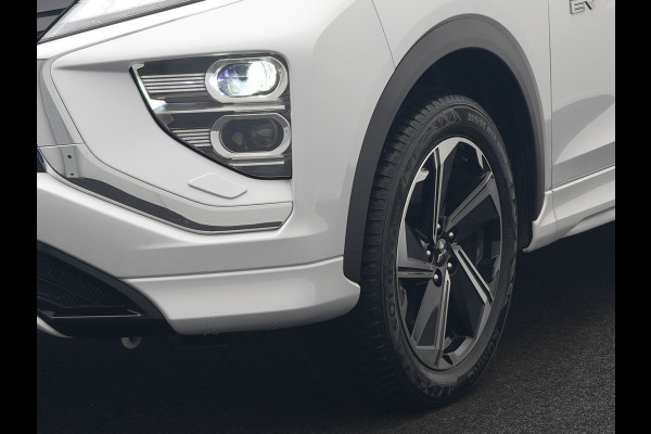 Mitsubishi Eclipse Cross 2.4 Instyle PHEV 188pk Dealer O.H. | Trekhaak Af Fabriek | Panodak | Head Up | Adaptive Cruise | 360 Camera | Lederen Sportstoelen Verwarmd | Keyless | Stuur Verwarmd | Apple Carplay | Blis | Navigatie | DAB | Plug In Hybrid |