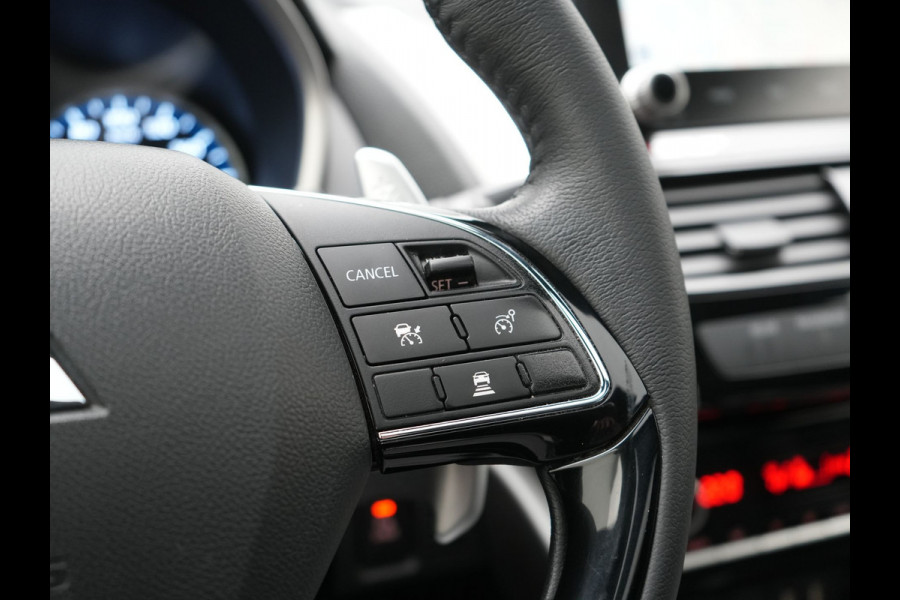 Mitsubishi Eclipse Cross 2.4 Instyle PHEV 188pk Dealer O.H. | Trekhaak Af Fabriek | Panodak | Head Up | Adaptive Cruise | 360 Camera | Lederen Sportstoelen Verwarmd | Keyless | Stuur Verwarmd | Apple Carplay | Blis | Navigatie | DAB | Plug In Hybrid |