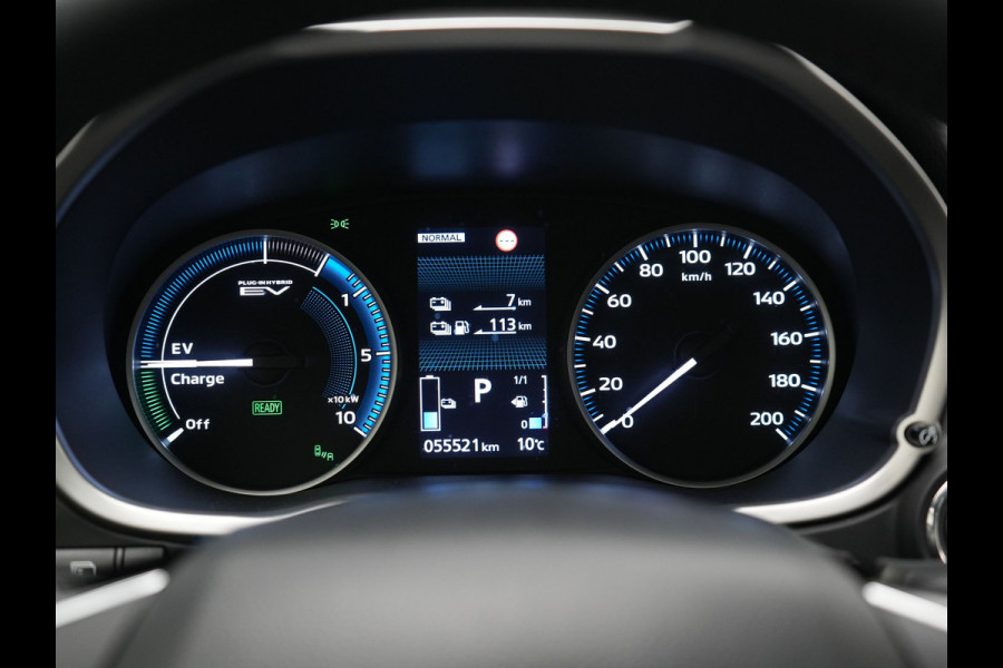 Mitsubishi Eclipse Cross 2.4 Instyle PHEV 188pk Dealer O.H. | Trekhaak Af Fabriek | Panodak | Head Up | Adaptive Cruise | 360 Camera | Lederen Sportstoelen Verwarmd | Keyless | Stuur Verwarmd | Apple Carplay | Blis | Navigatie | DAB | Plug In Hybrid |