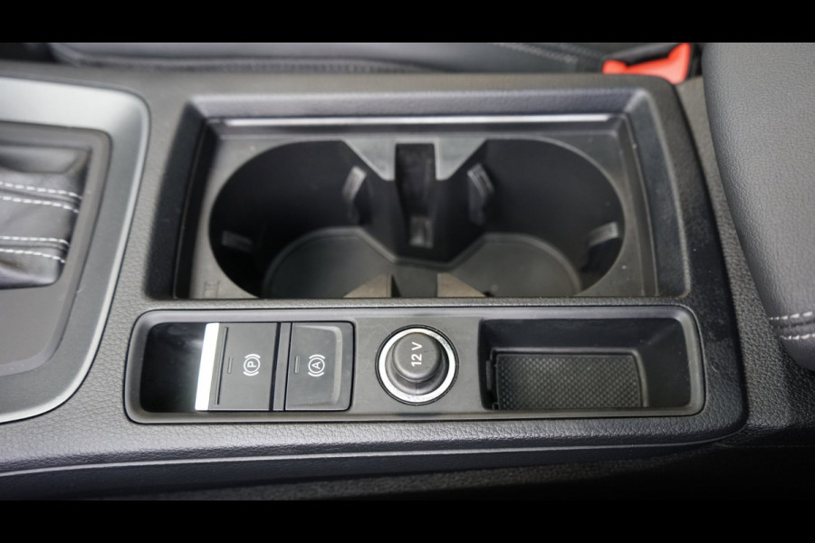 Audi Q3 Sportback 35 TFSI 3x S-Line Black Optik AUTOMAAT-CAMERA-CARPLAY-DRIVE SELECT-ELEKTRISCHE STOELEN-KEYLESS-MATRIX-PANORAMA