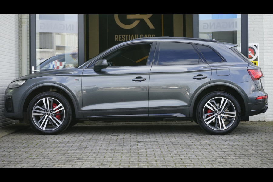 Audi Q5 55 TFSIe Quattro 3x S-Line Black Optik ACC-AMBIANCE-CAMERA-CARPLAY-KEYLESS-MATRIX LED-PANORAMA-ZONSVERDUISTERING