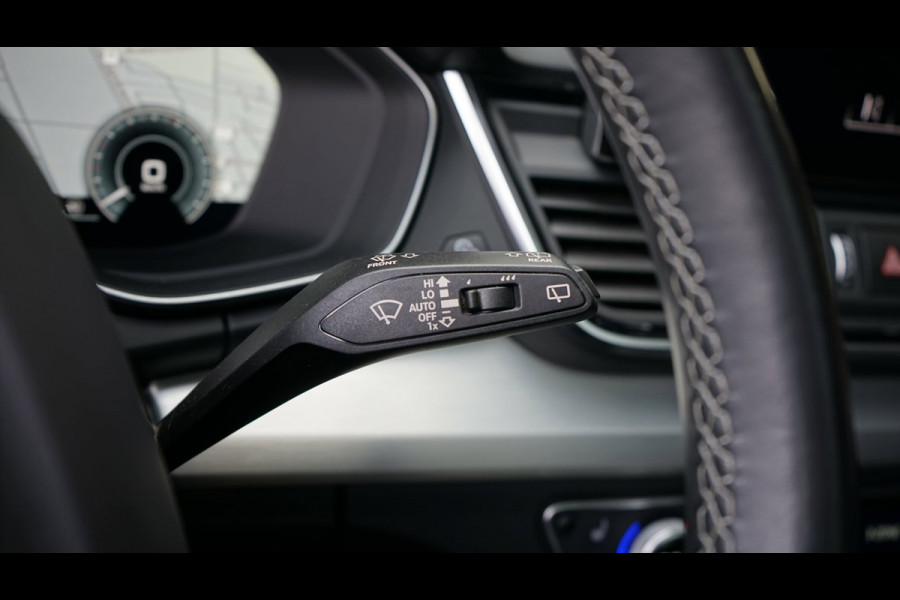 Audi Q5 55 TFSIe Quattro 3x S-Line Black Optik ACC-AMBIANCE-CAMERA-CARPLAY-KEYLESS-MATRIX LED-PANORAMA-ZONSVERDUISTERING