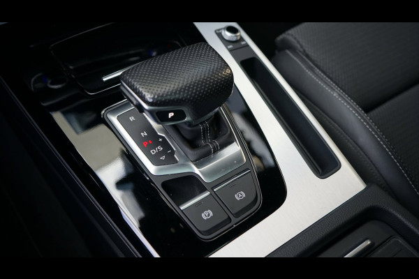 Audi Q5 55 TFSIe Quattro 3x S-Line Black Optik ACC-AMBIANCE-CAMERA-CARPLAY-KEYLESS-MATRIX LED-PANORAMA-ZONSVERDUISTERING